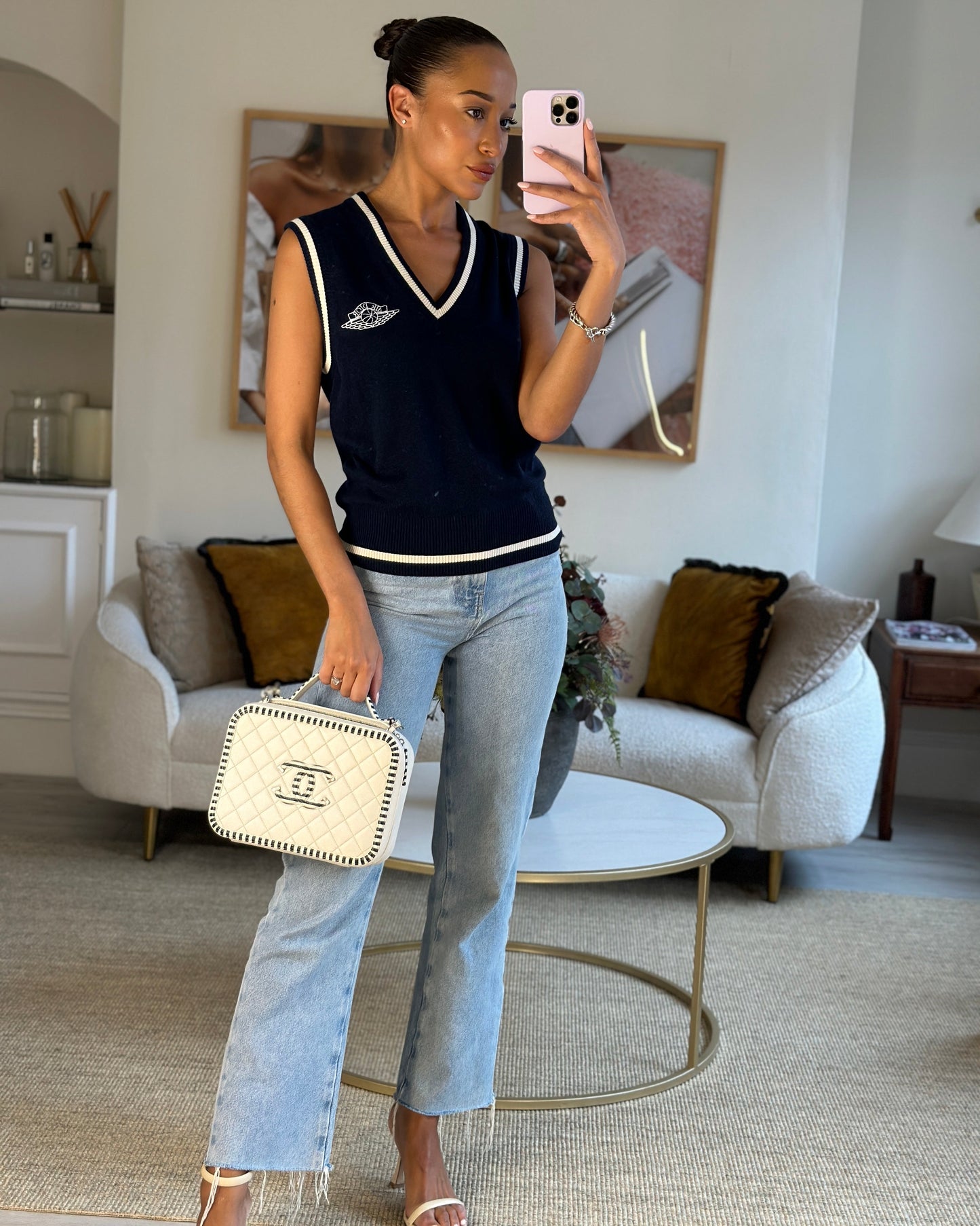 Chanel *Hot* White Caviar Vanity Case With Zebra Motif Cc Logo And Silver Hardware Bag