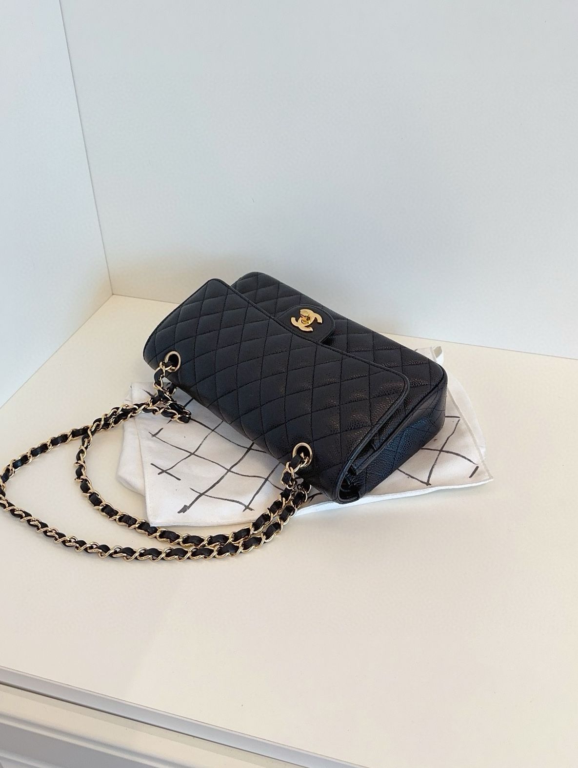 Chanel classic flap CF medium black caviar leather bag year