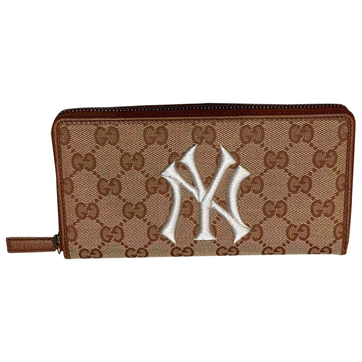 Gucci beige cloth case
