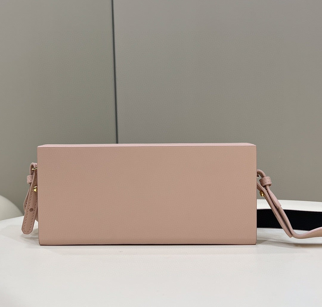 Top QualityTop Quality Horizontal Box Pink Handbag