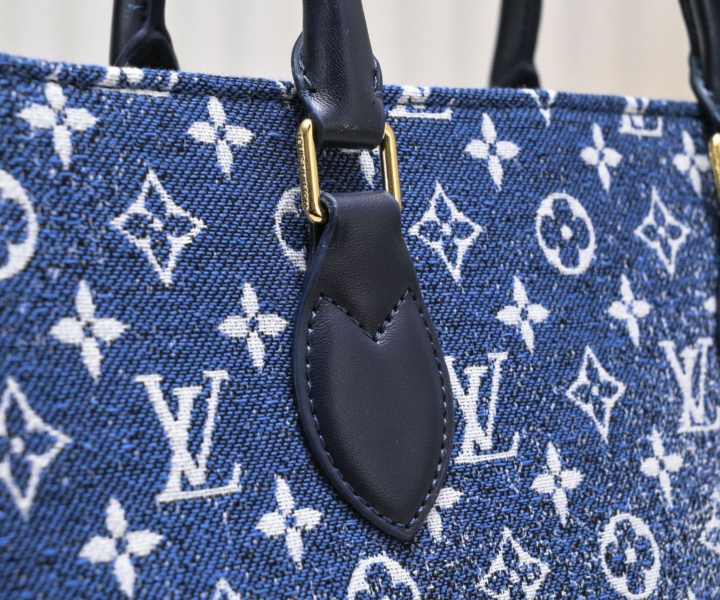 EN - Luxury LUV 874 Travel Bag