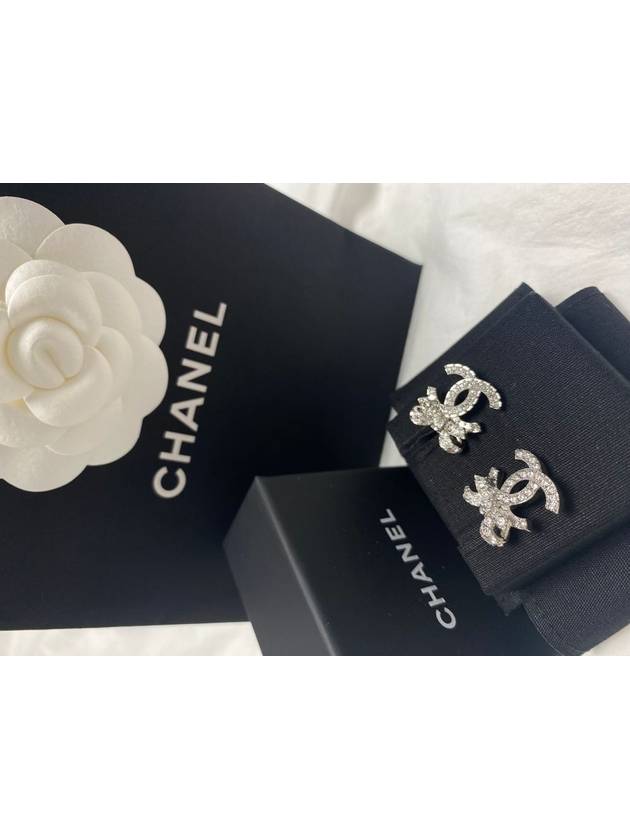 CC Logo Ribbon Metal Diamantes Crystal Earrings Silver Chanel