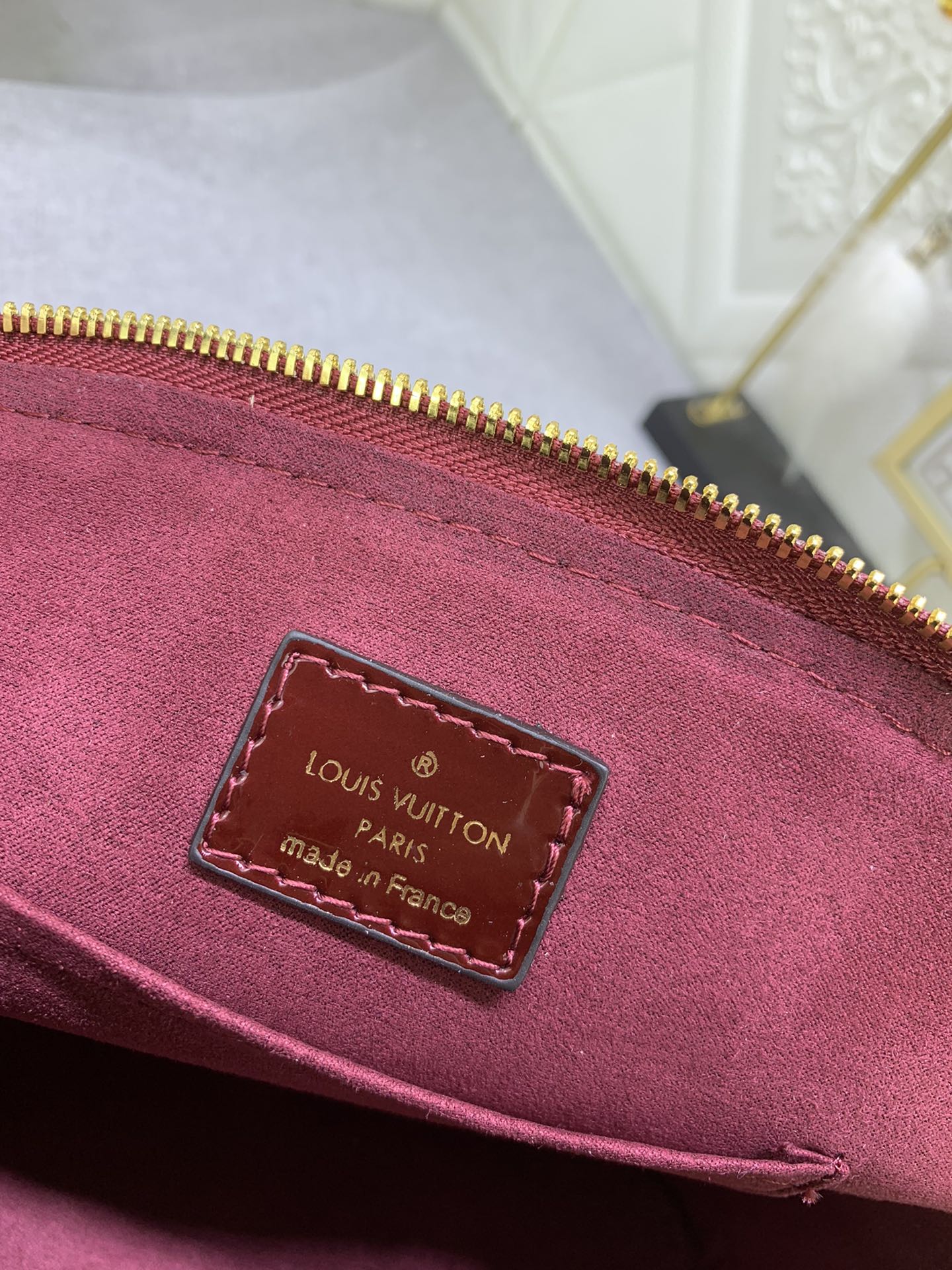 EN - Luxury LUV 837 Travel Bag