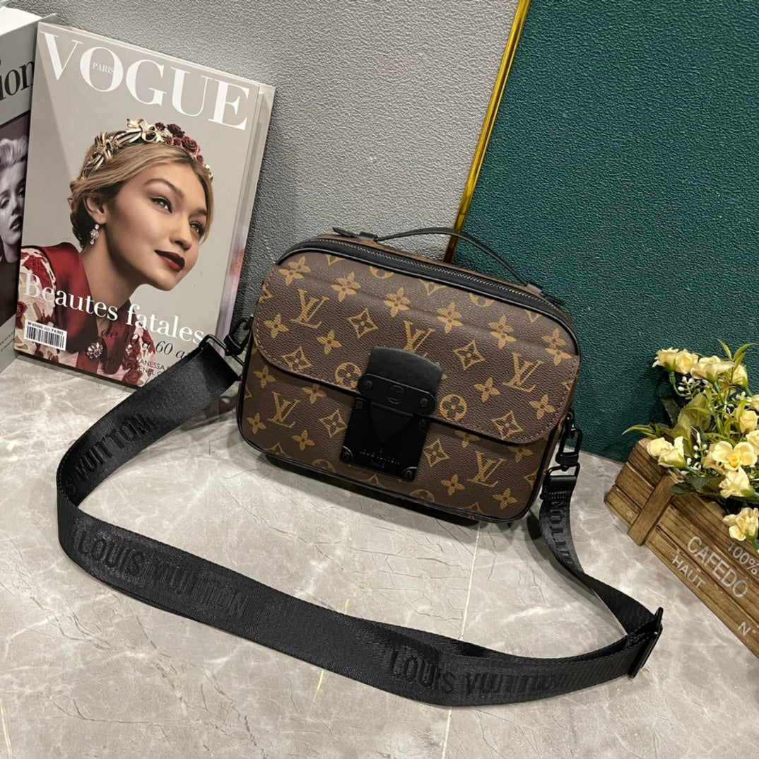 EN - Luxury LUV 854 Travel Bag