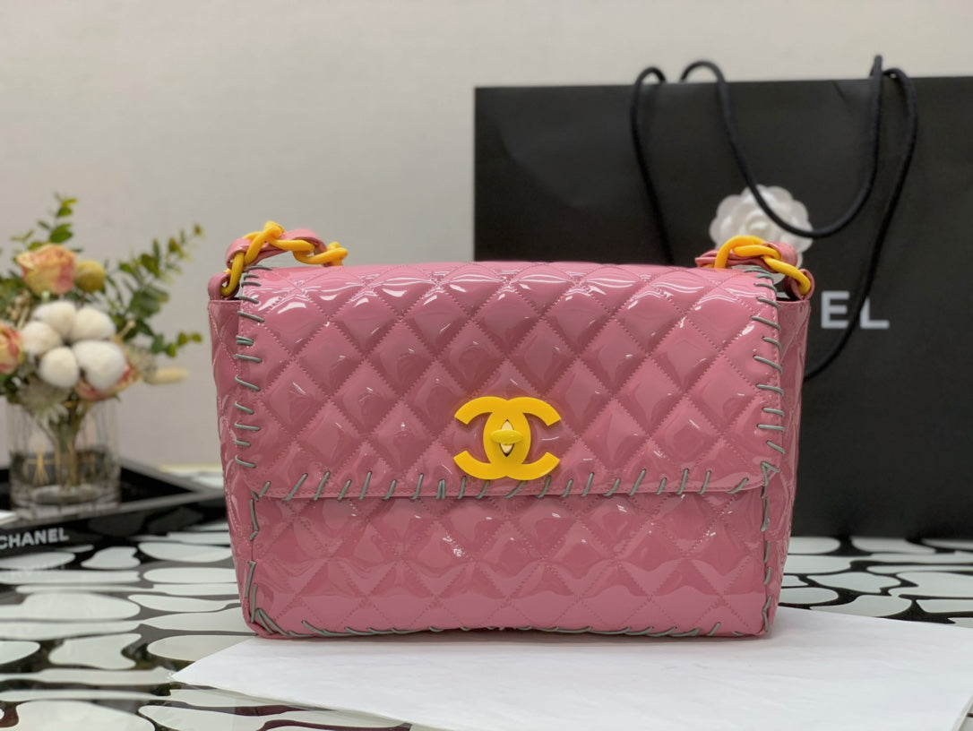 Chlvinyl Classic Pinike And Yellow Shoulder Bag