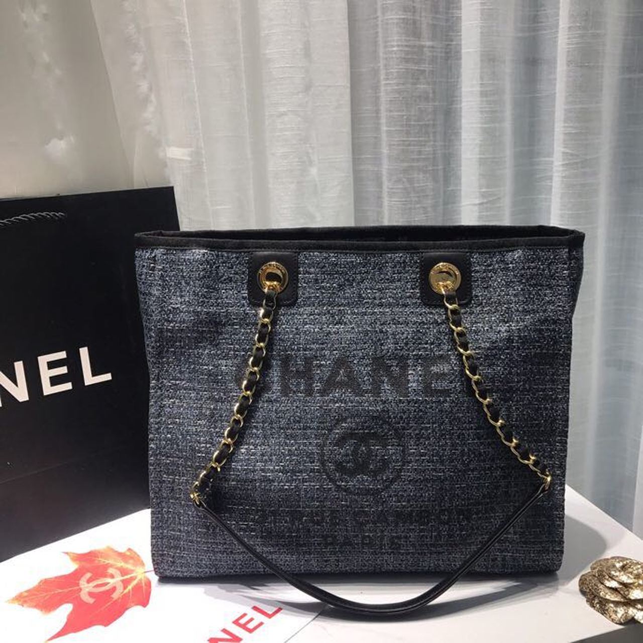 CHL Deauville Dark , ’s Grey Chain Shoulder Bag