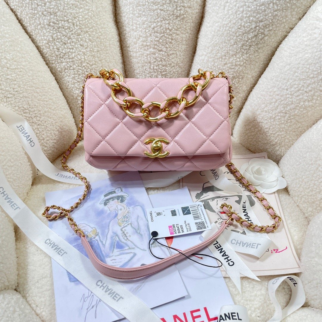 Chanel Top Qualityap Bag Hardware Pinike For Women Gold Shoulder Bag