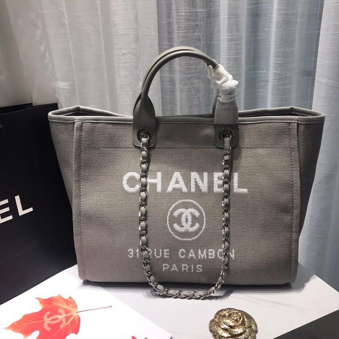 Chanel Deauville Tote Tweed Bag Fall Winter Collection Canvas White Tote Bag 15In38Cm 5039
