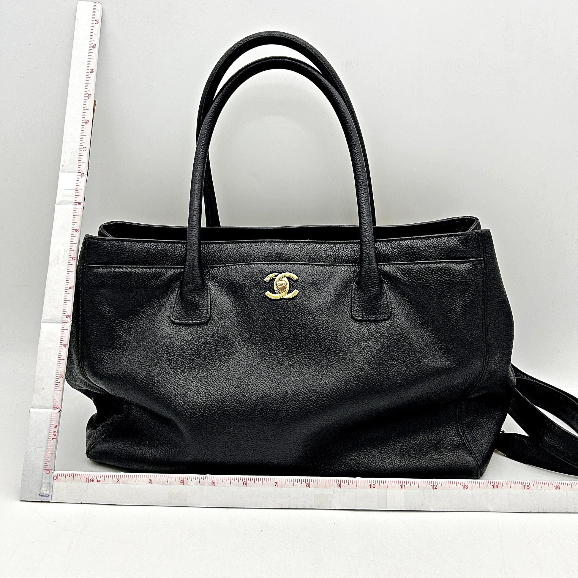 CHANEL Calfskin Cerf Executive Shopper Tote Black LA