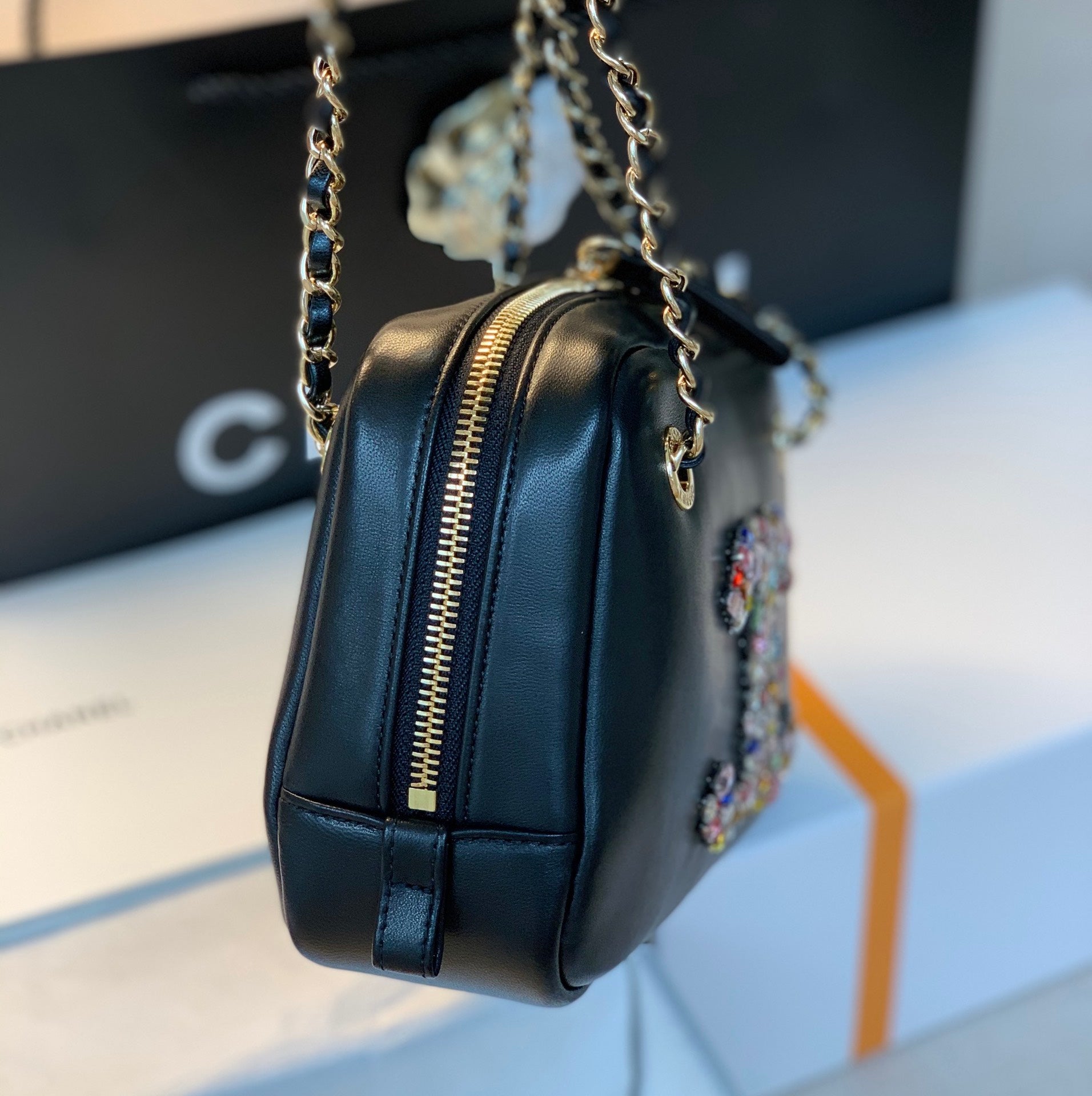 CHL Camera Cubic Top Qualityamonds Black Handbag