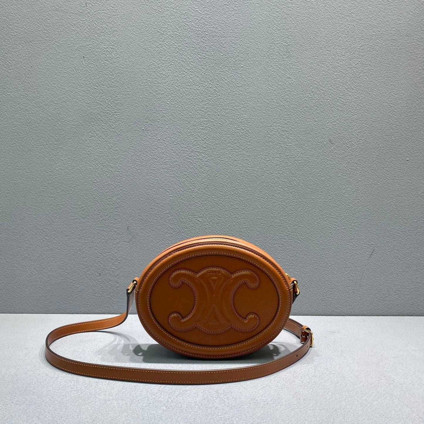 Top Quality Oval Bag Cuir Triomphe For Brown Travel Bag 198603Dxc04Lu 2828