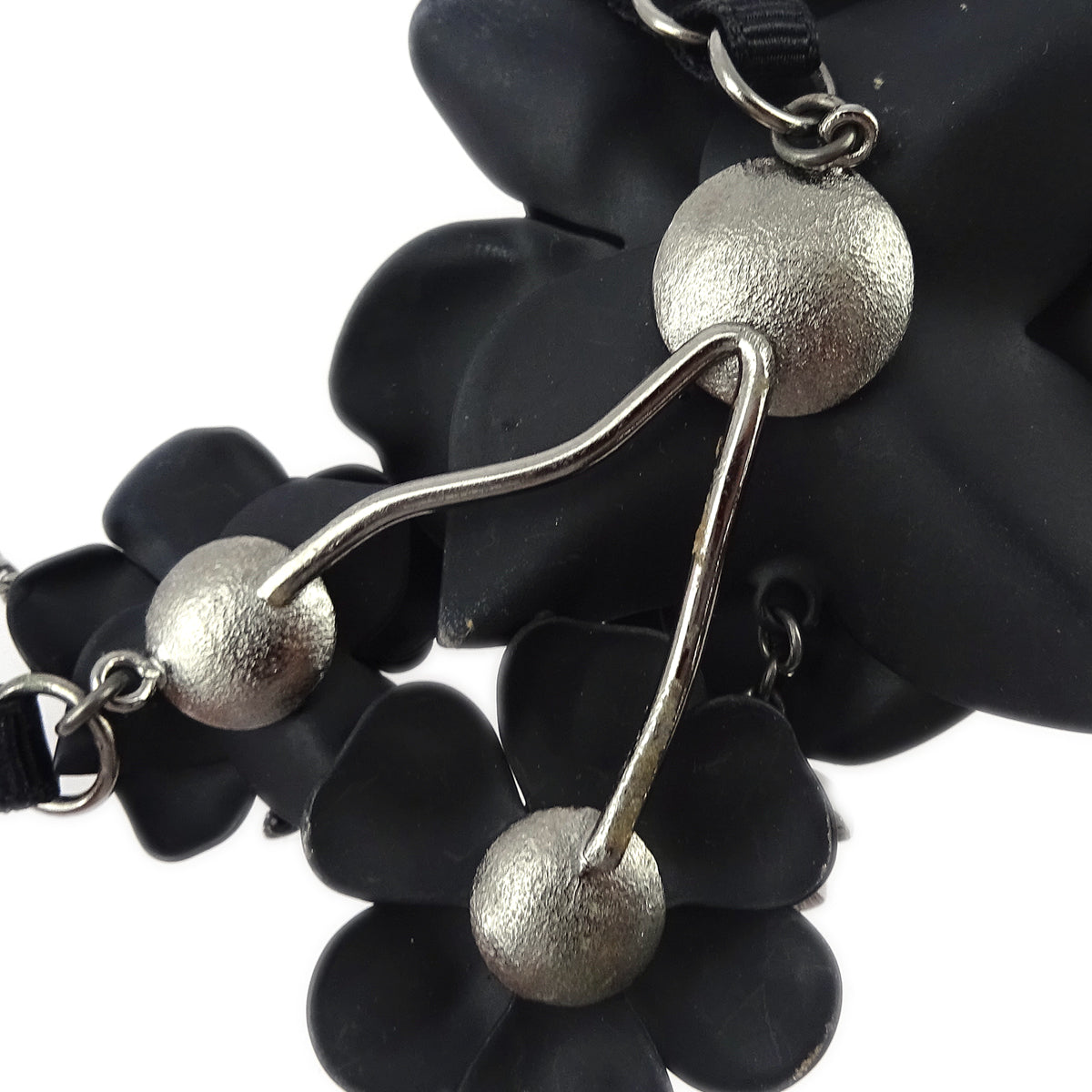 Chanel Camellia Chain Pendant Necklace Black 09A