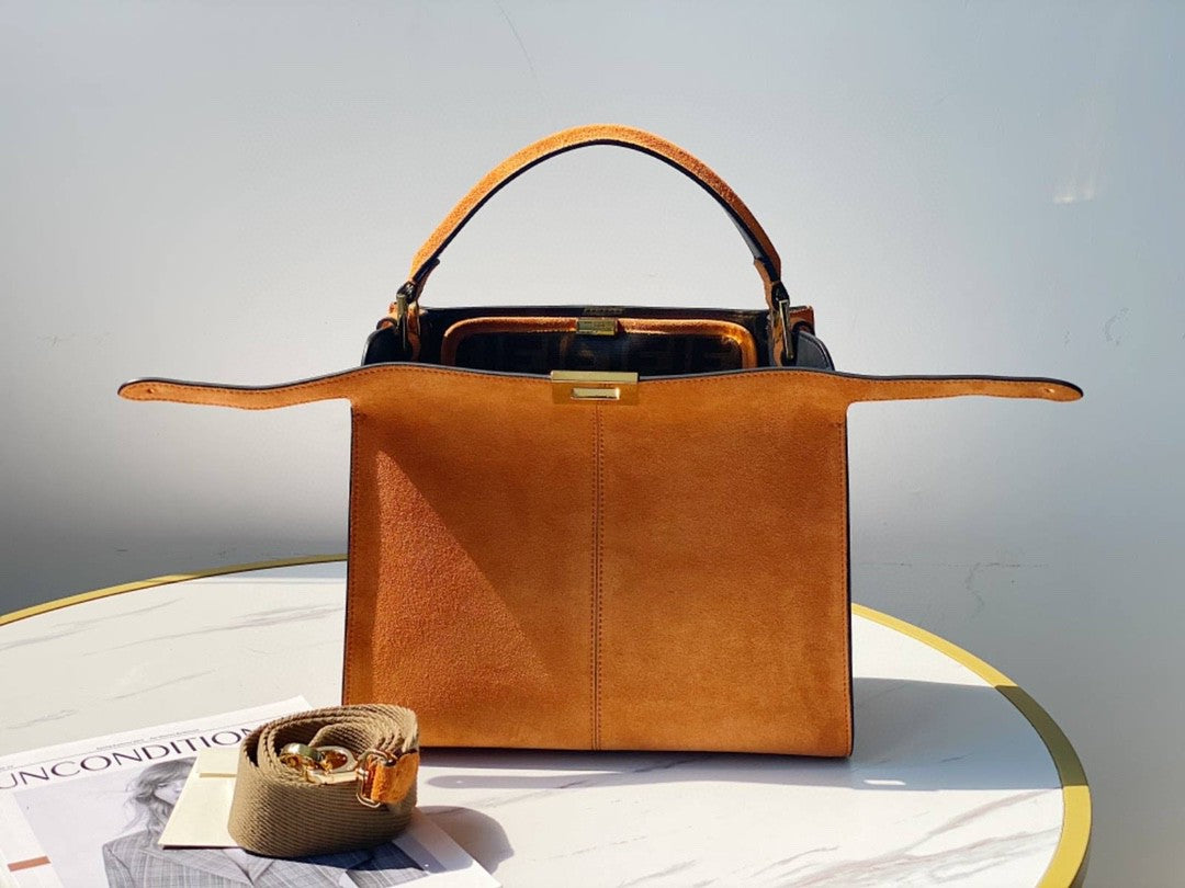 Lite Metop Qualityum Brown Tote Bag