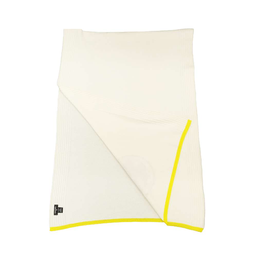 CHANEL CC Logo Stole Ivory/Yellow/Pink Cashmere100%