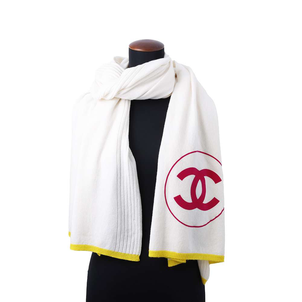 CHANEL CC Logo Stole Ivory/Yellow/Pink Cashmere100%