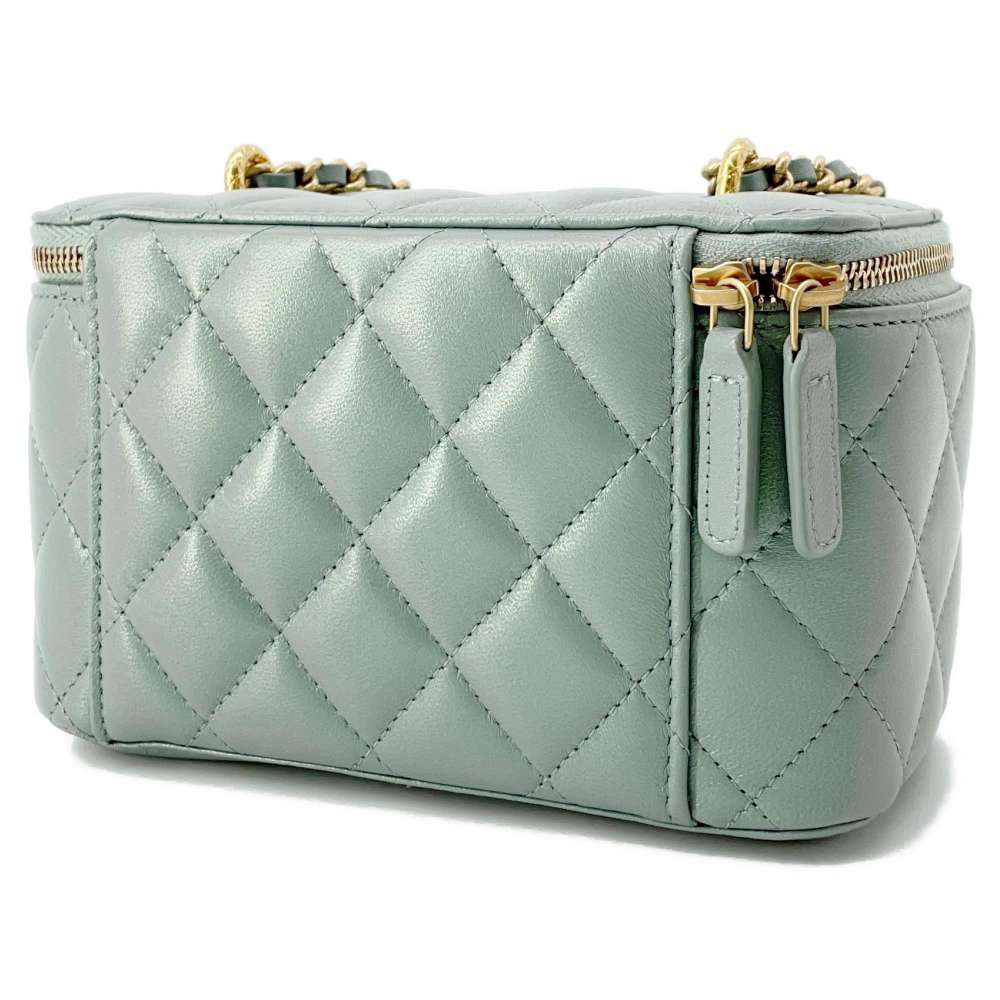 CHANEL Matelasse vanity case MetalicGreen Lambskin