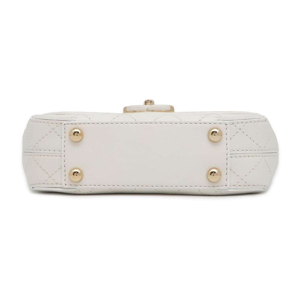 CHANEL Matelasse ChainShoulder Bag White Leather