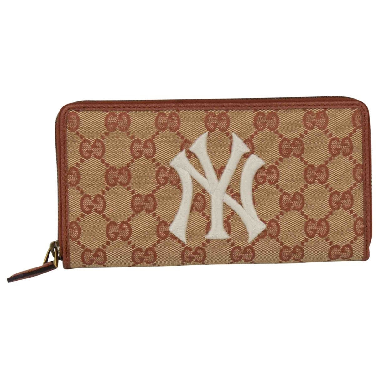 Gucci beige cloth case