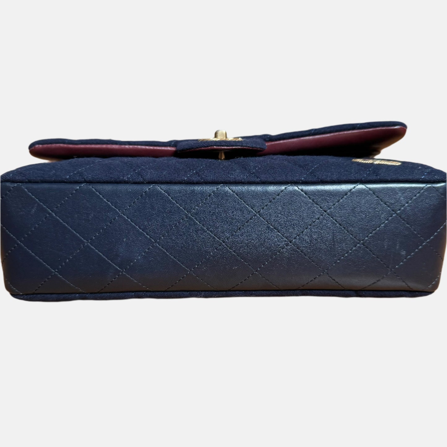 Chanel Classic Double Flap MÃ©tiers d'Art Paris-Hamburg Key Chain