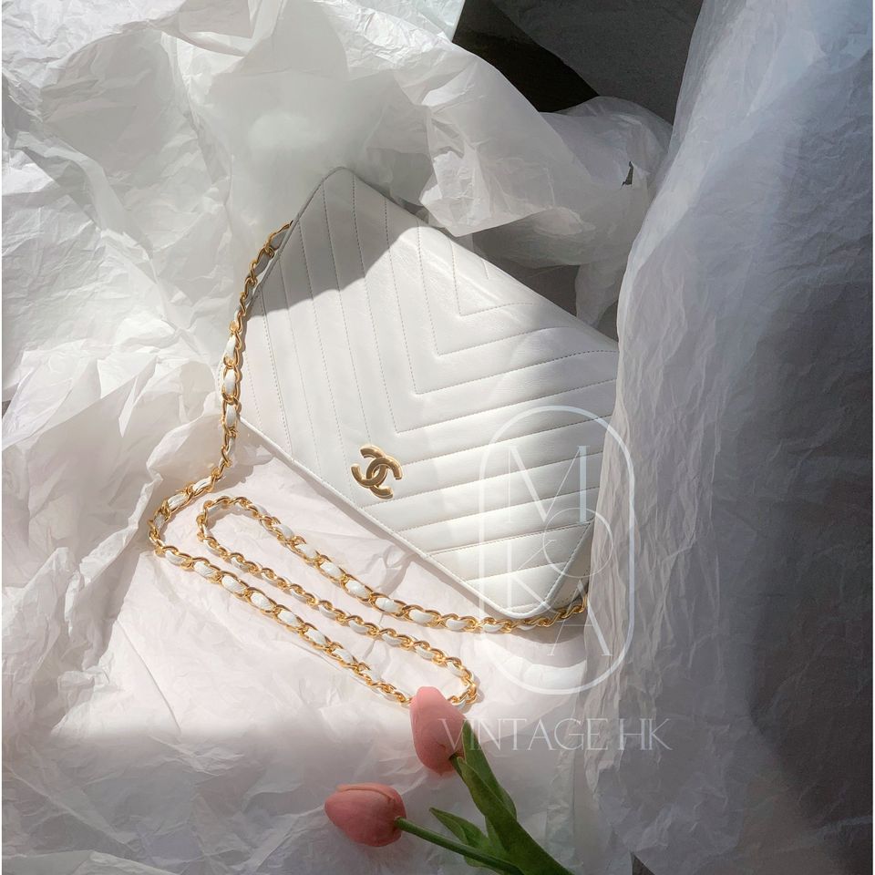 Chanel   V-Stitch Flap Bag