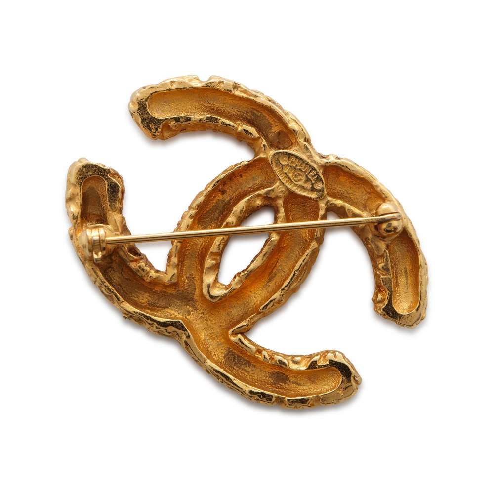 CHANEL CC Logo Magma Brooch Gold Metal