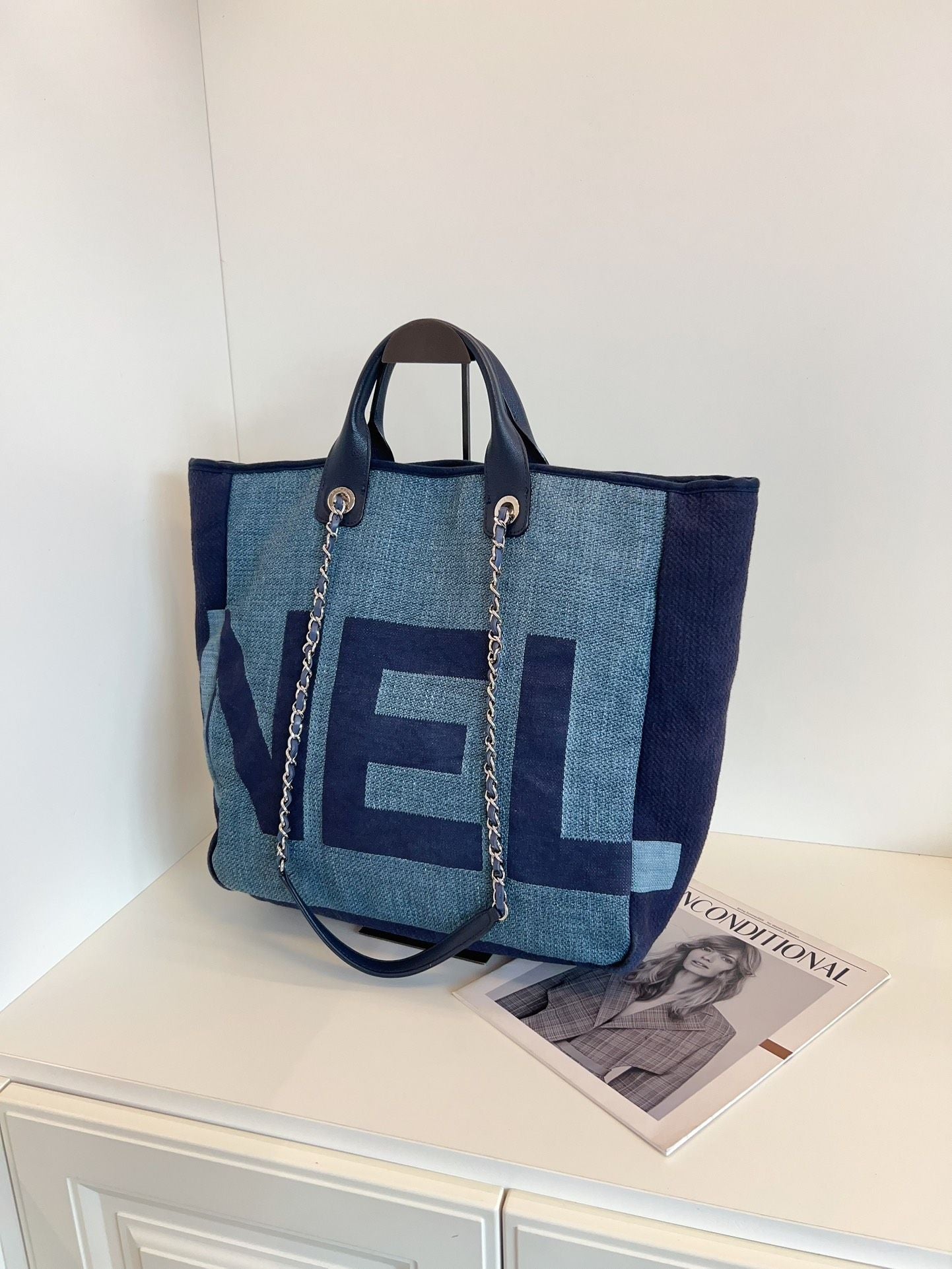 Chanel Denim tote bag *cm blue