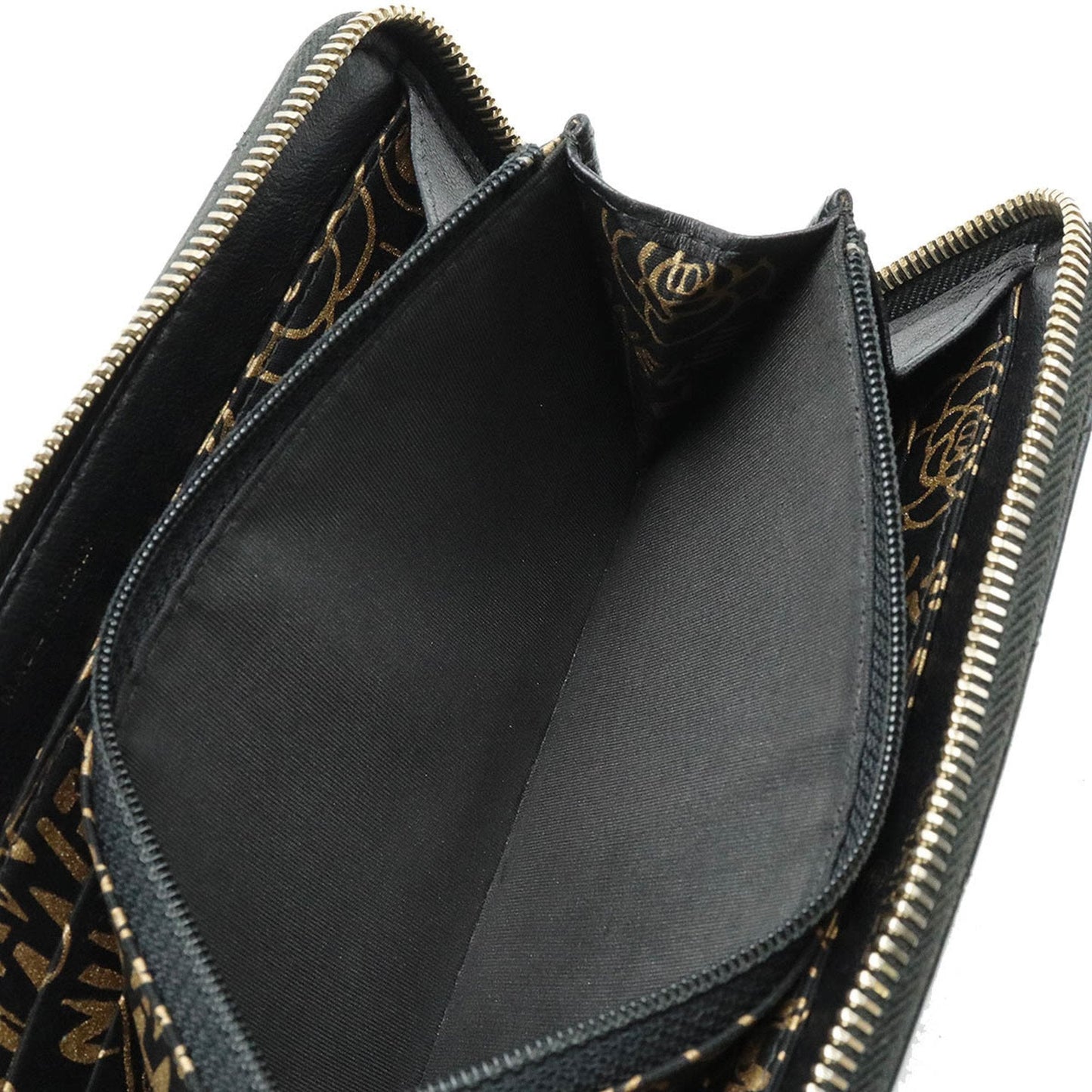 CHANEL Matelasse Wallet