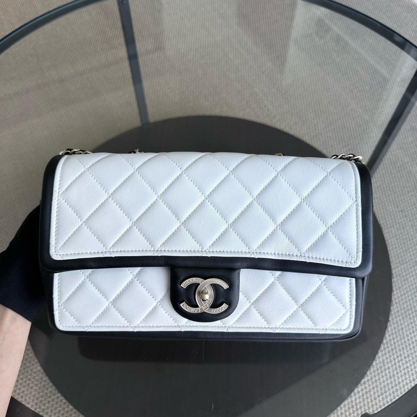 Chanel Seasonal Flap - 25CM Quilted Lambskin Bi-Color White Black Gold Hardware Series 20
