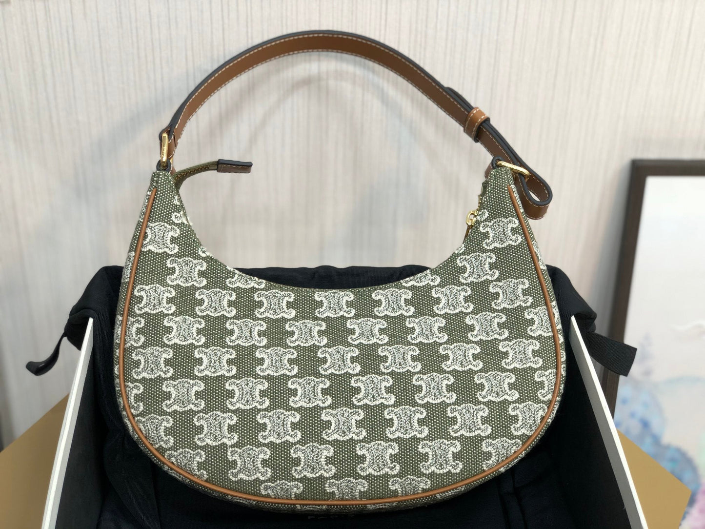 Top Quality Ava Bag In Triomphe For Canvas Green Travel Bag