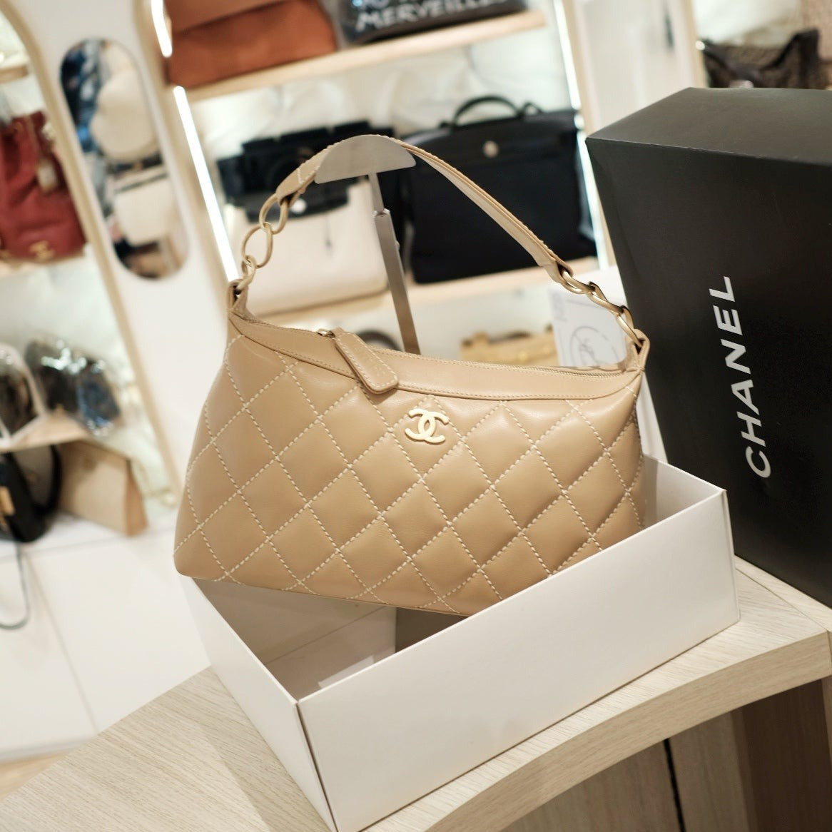 Chanel   shoulder bag