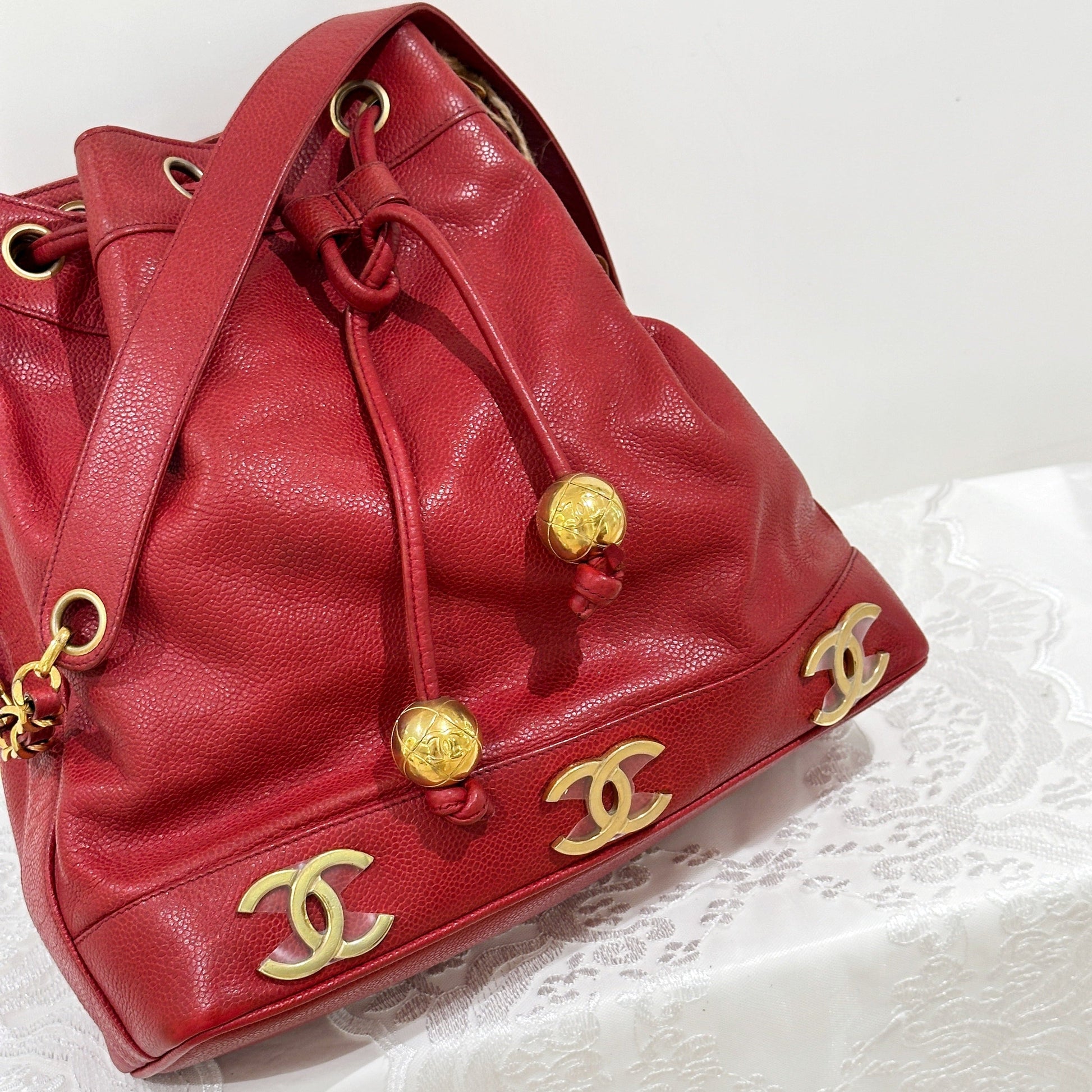 Chanel   triple CC leather bucket bag