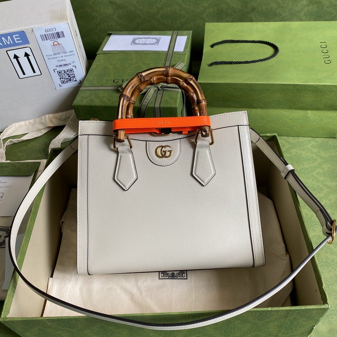 gg Diana 11in 27cm gg White Small Tote Bag