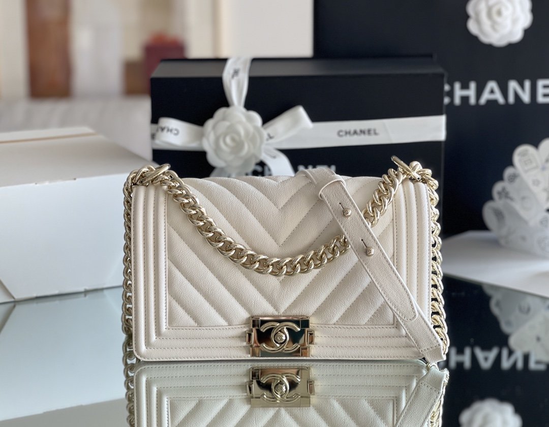 CHLMedium Classic 25cm A67086 White Flap Handbag