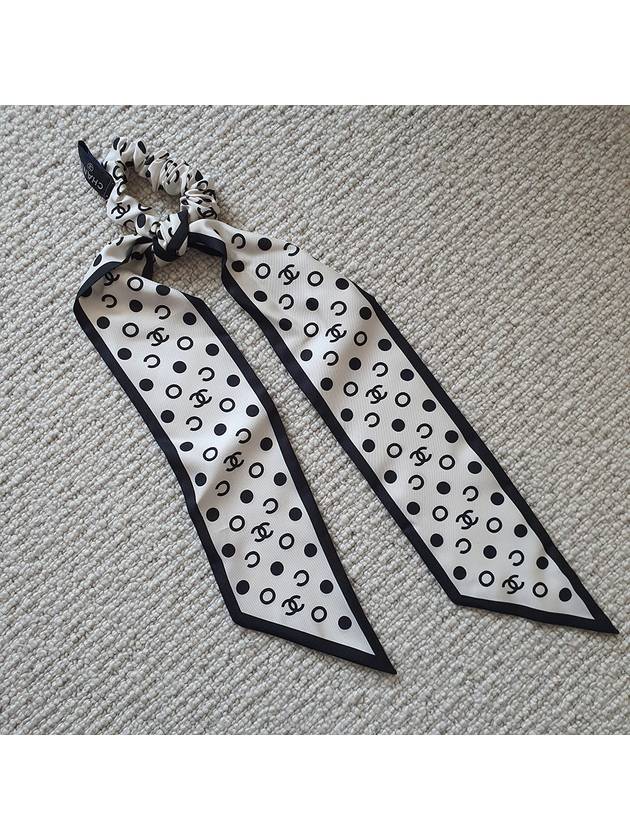 Hair Accessory Silk Twill Ivory Black Chanel