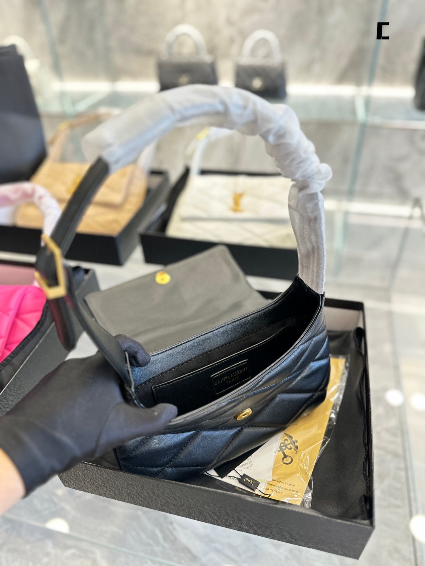 EN - Luxury SLY 301 Travel Bag