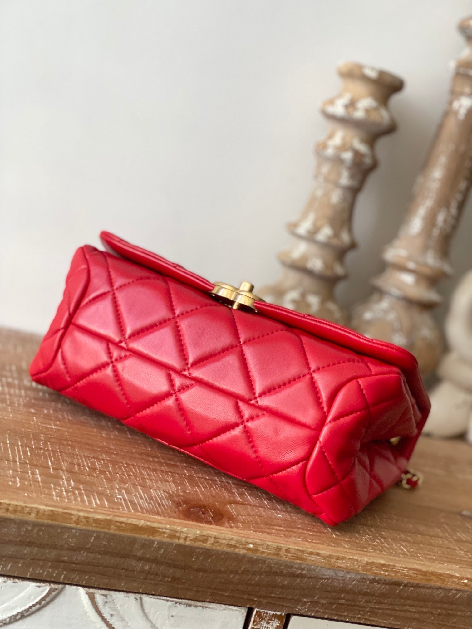 CHLLarge 23cm 9in Red Flap Handbag