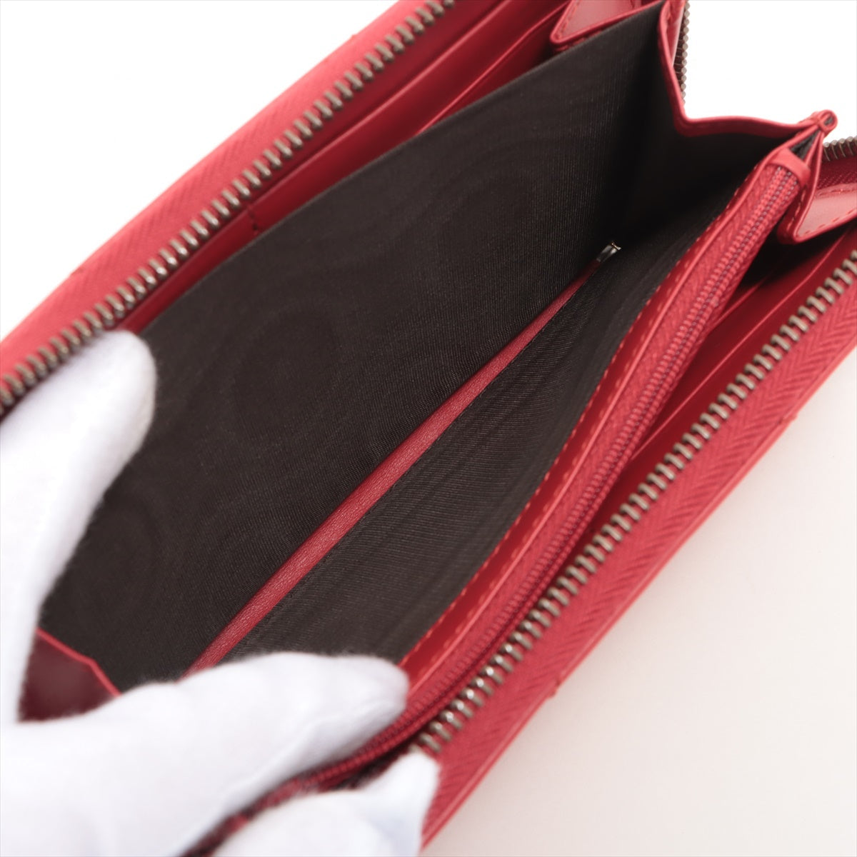 Gucci Red GG Marmont Matelasse Zip Around Wallet [Clearance Sale]