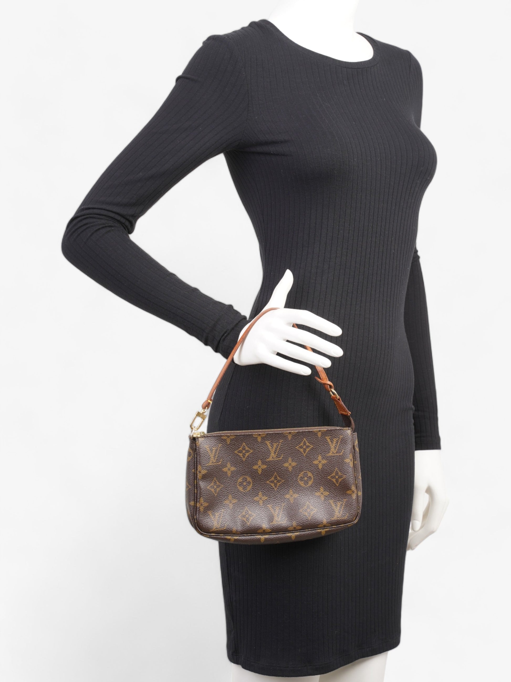Louis Vuitton Pochette Accessoires Coated Monogram Canvas Coated Canvas Apparel Canvas 10