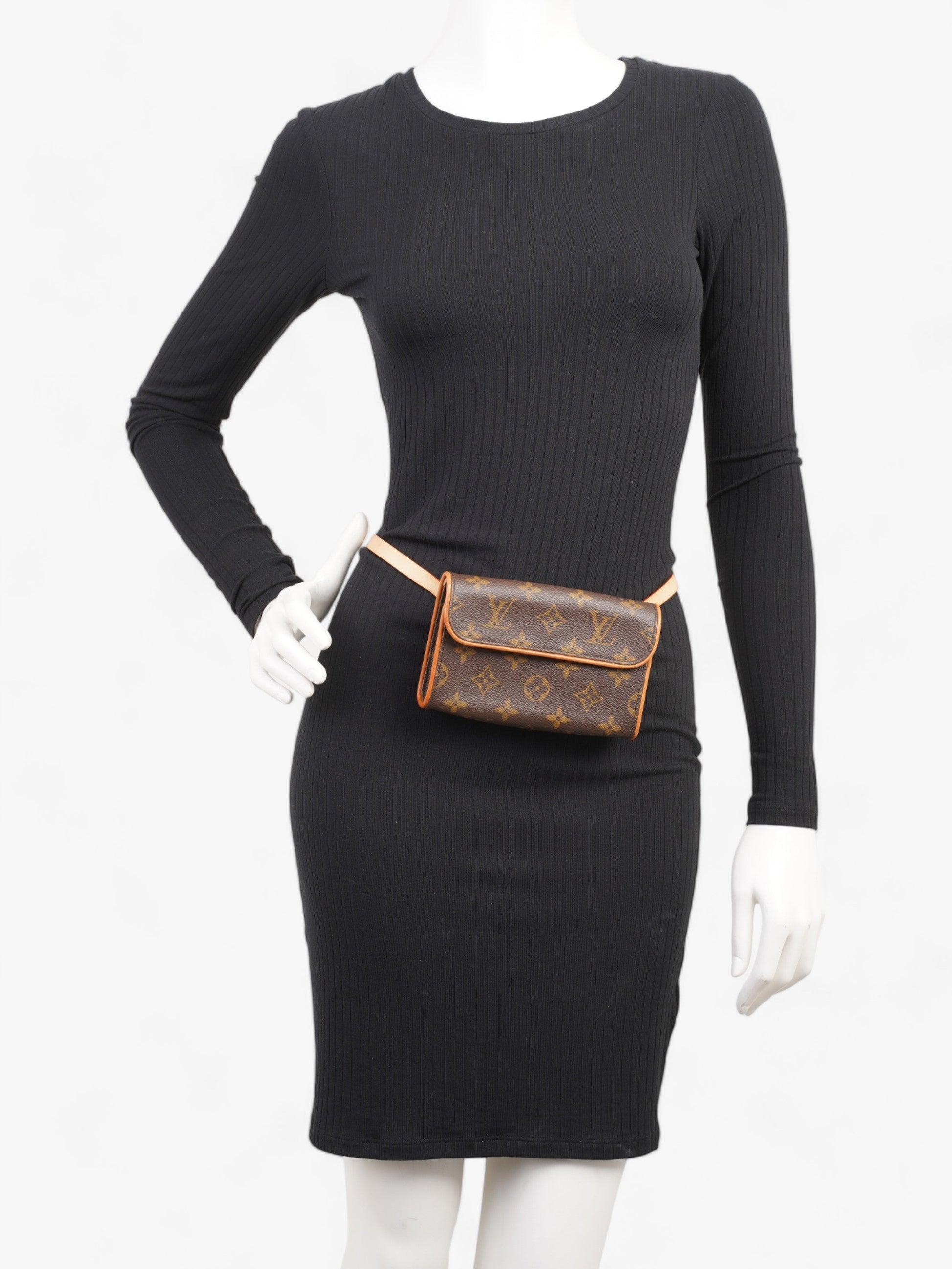 Louis Vuitton Pochette Florentine Coated Belt Monogram Canvas Coated Canvas Apparel