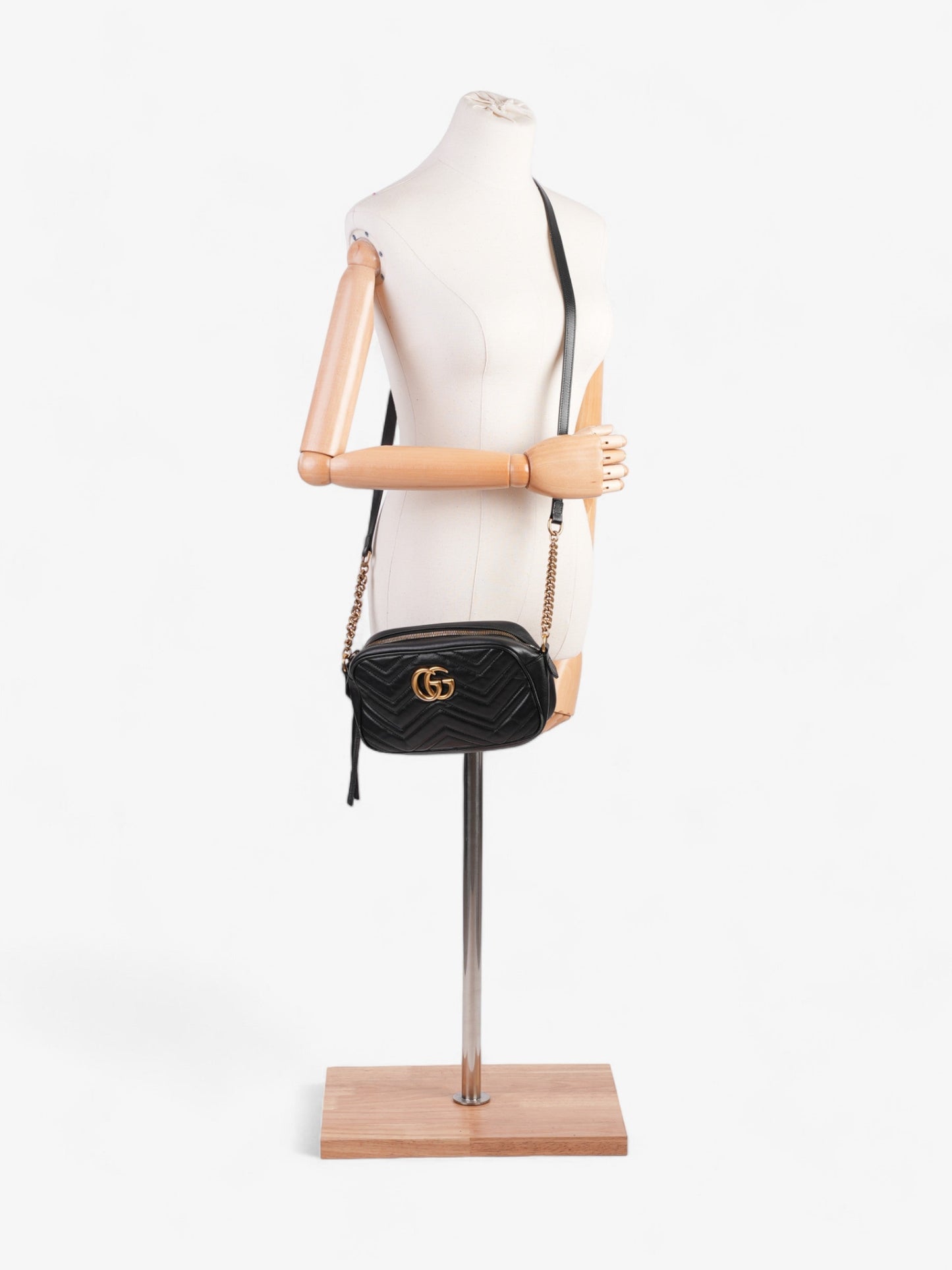 Gucci Marmont Small Crossbody Bag Leather Matelasse 10