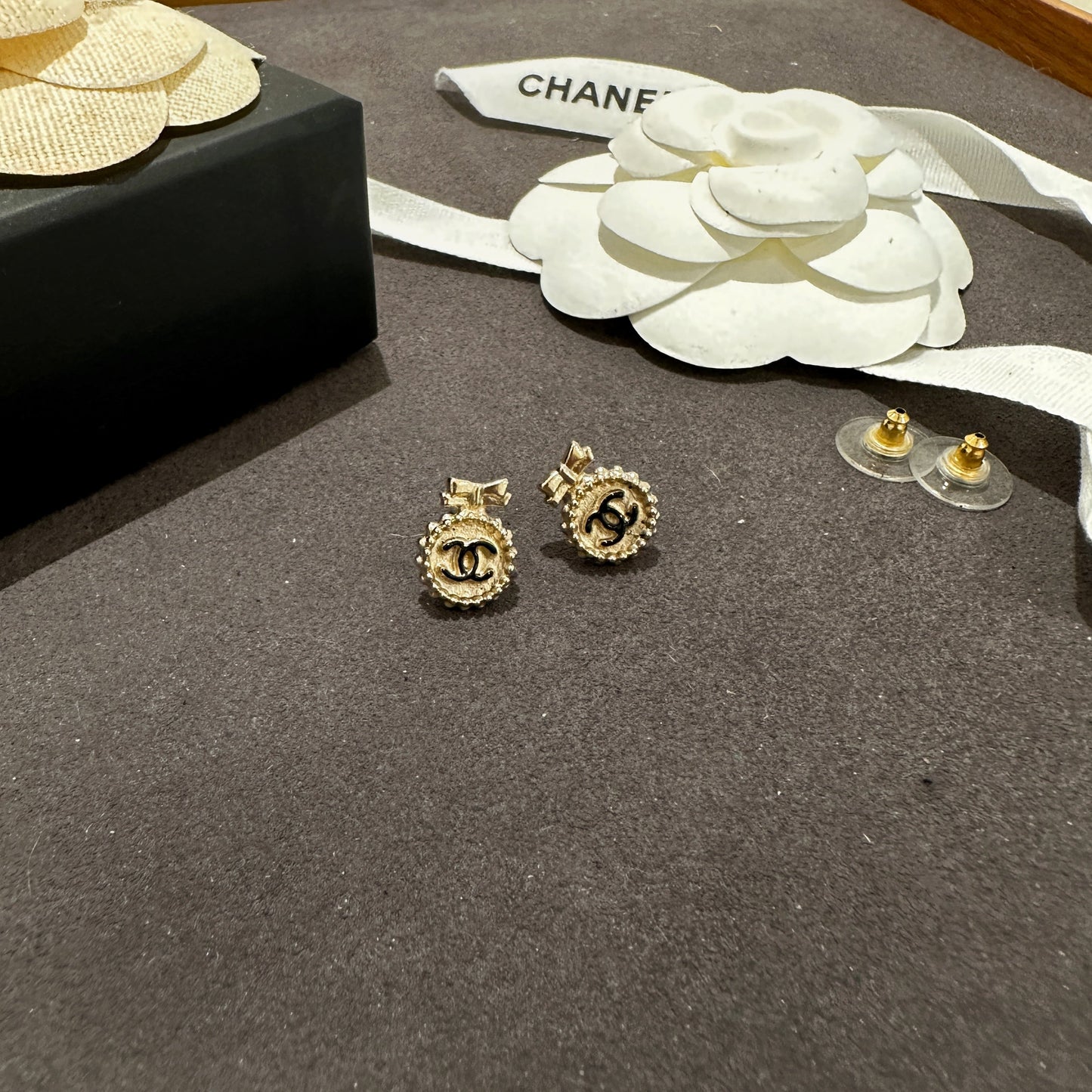 Chanel   earrings