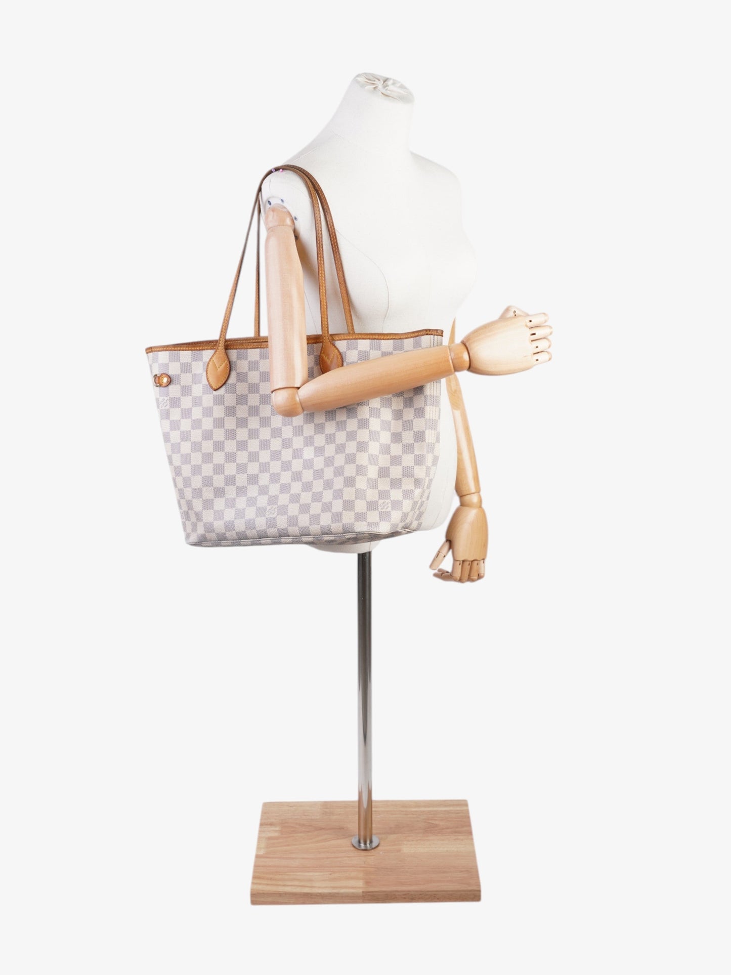 Louis Vuitton Neverfull Azur Coated MM Damier Canvas Coated Canvas Apparel Mm 10