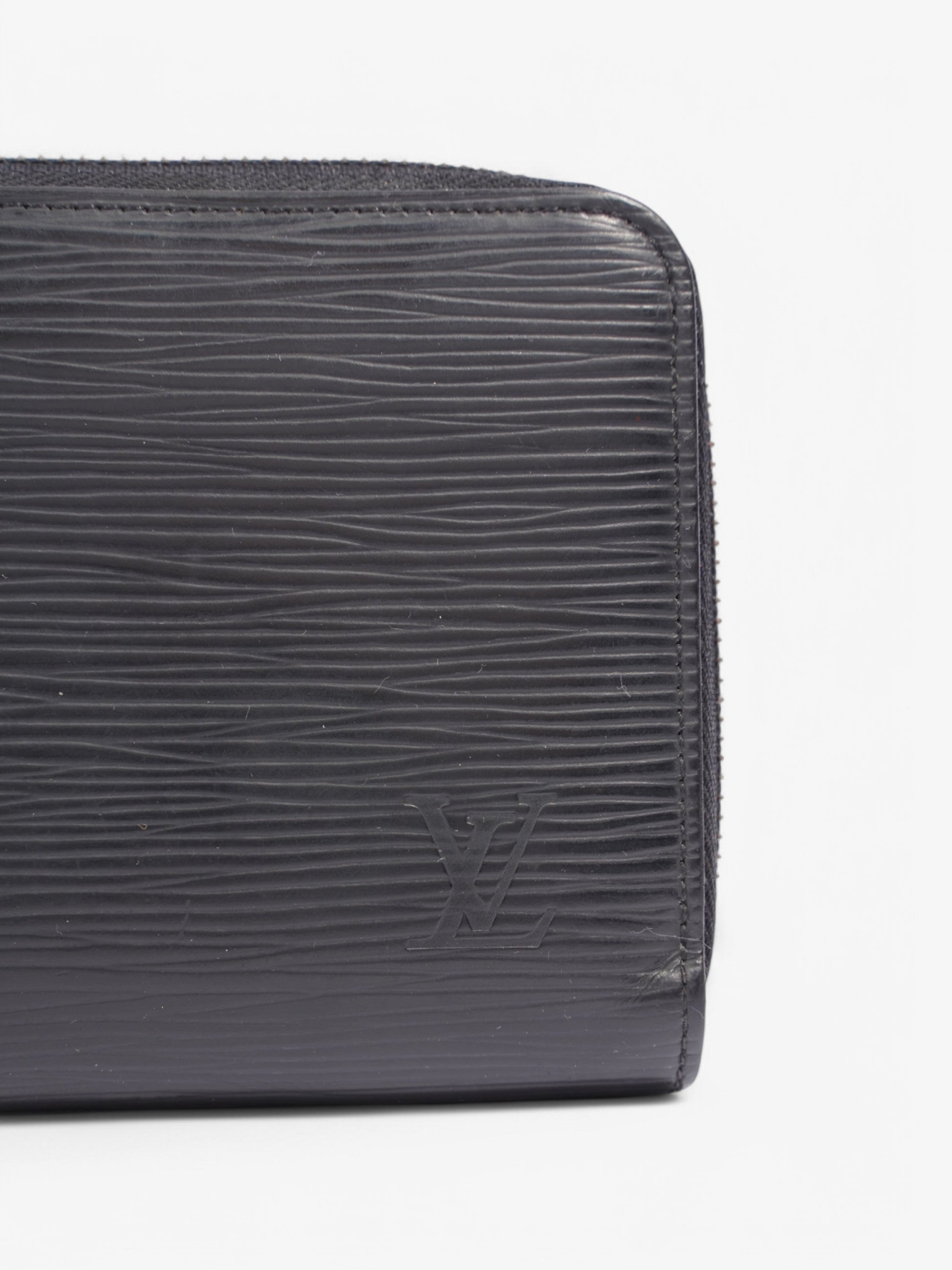 Louis Vuitton Zippy Epi Leather Black Wallet Case Leather 4