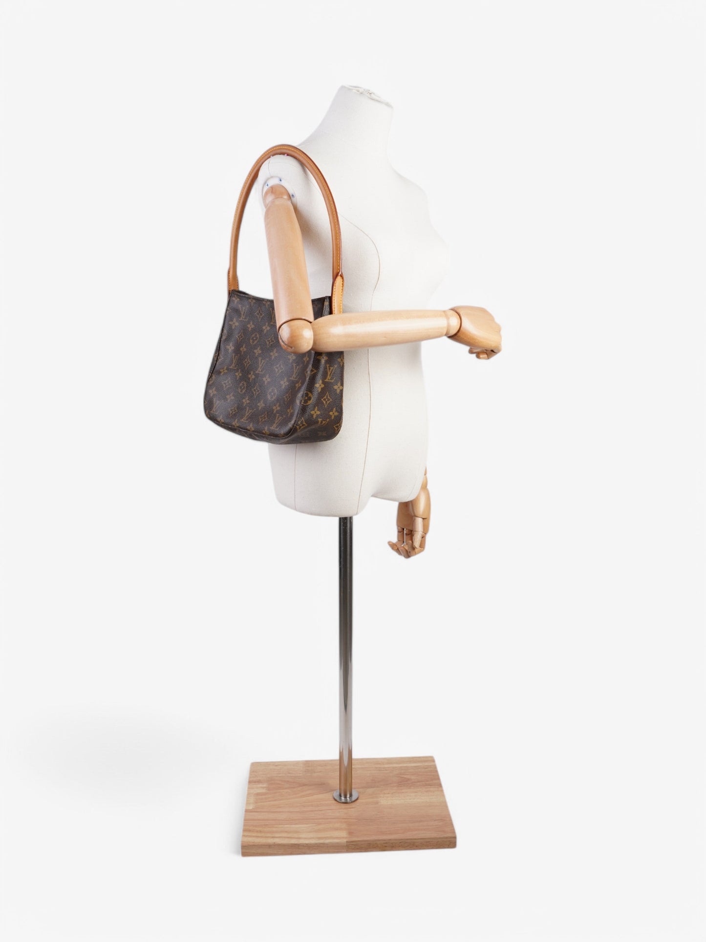 Louis Vuitton Looping Coated MM Monogram Canvas Apparel Mm 10