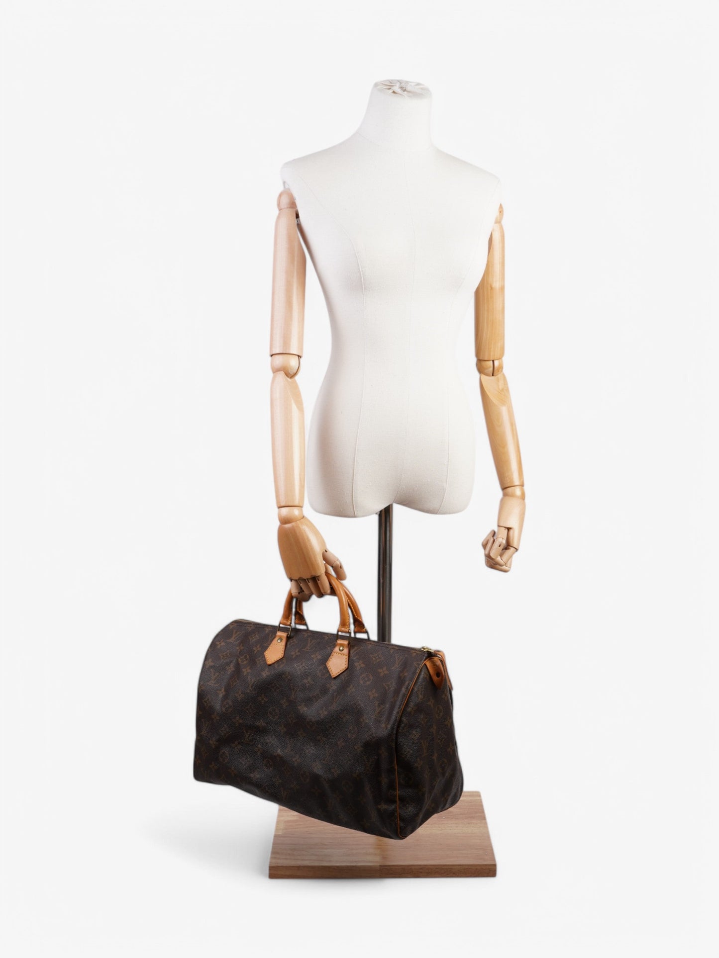 Louis Vuitton Speedy Coated 40 Monogram Canvas Coated Canvas Apparel Canvas 208