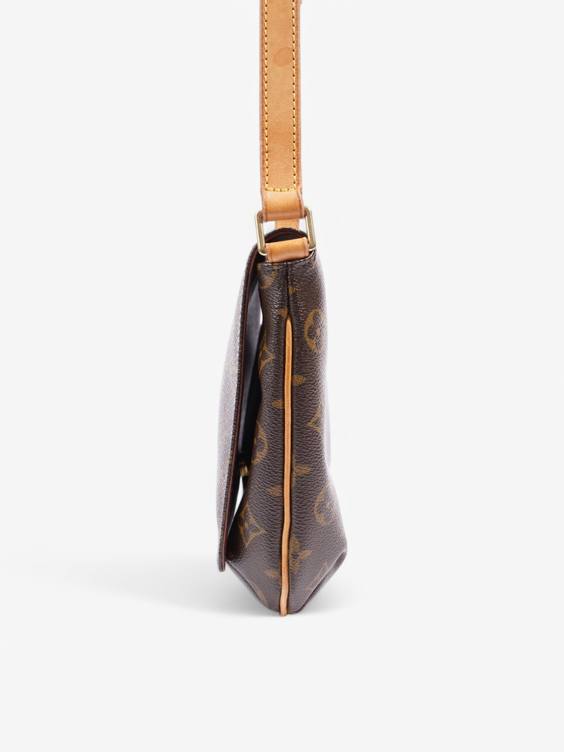 Louis Vuitton M tte Tango Coated Monogram Canvas Coated Canvas Apparel Canvas 26