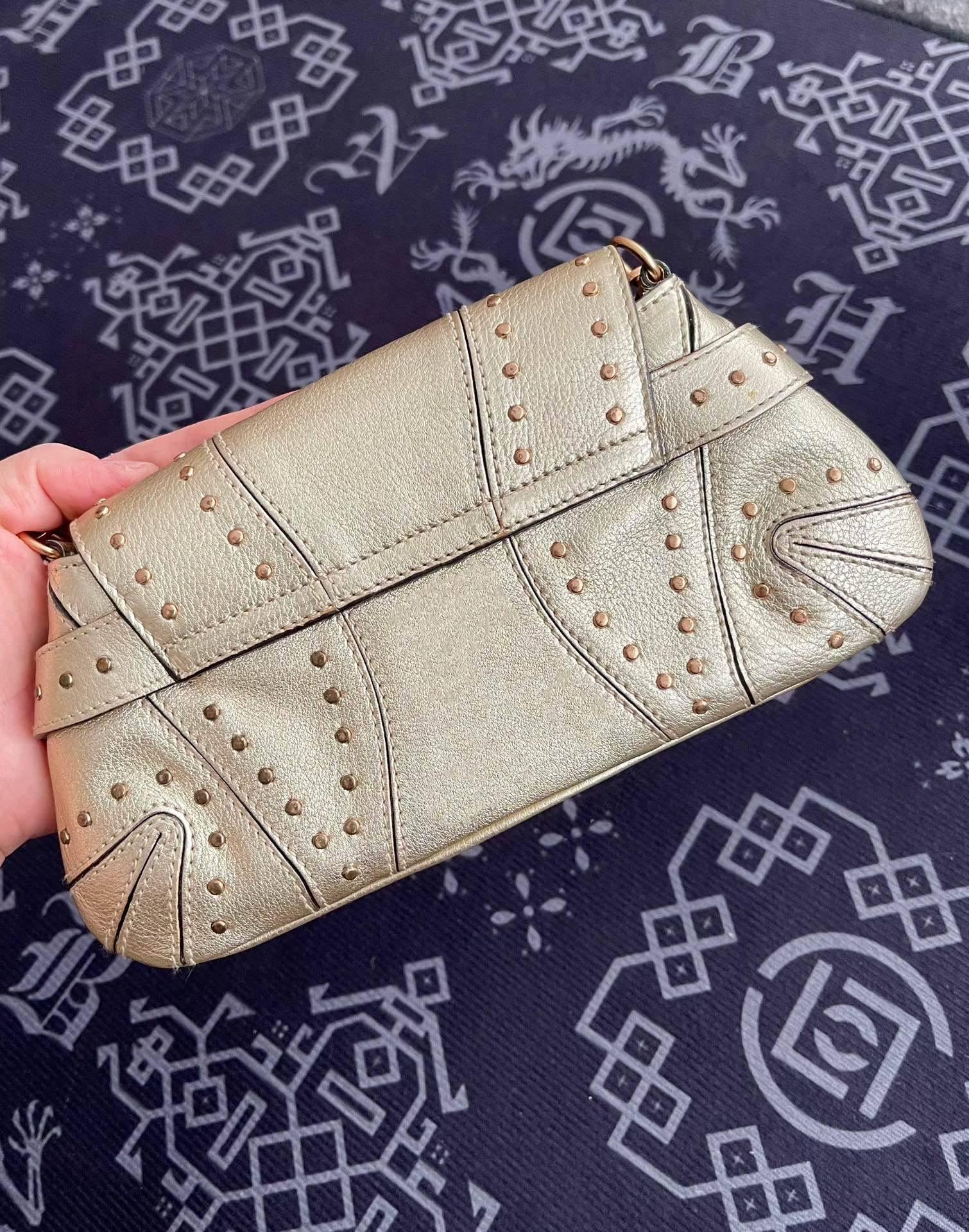 Gucci Horsebit Pearlescent Studs Leather Gold Chain Travel Bag