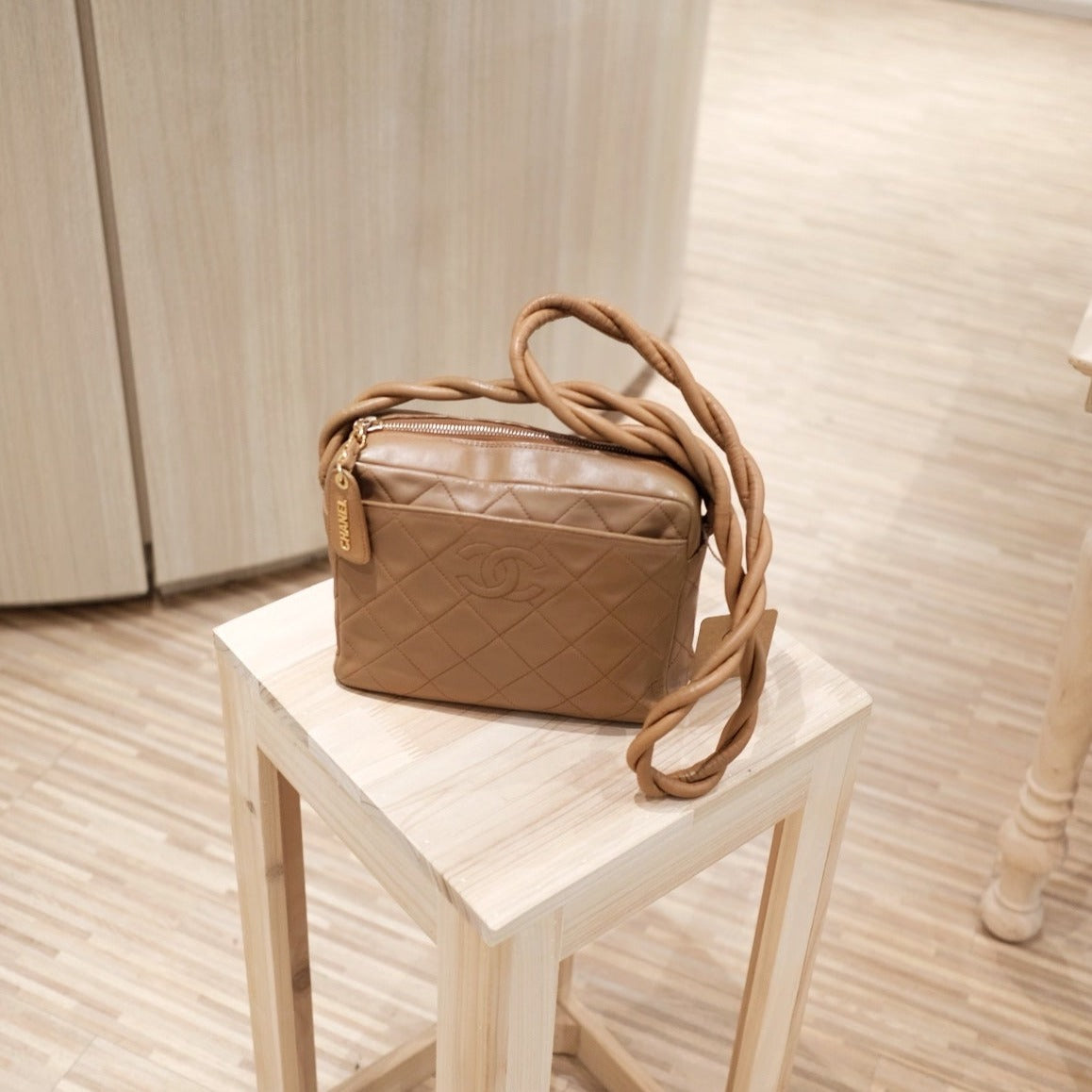 Chanel   lambskin matelasse shoulder bag