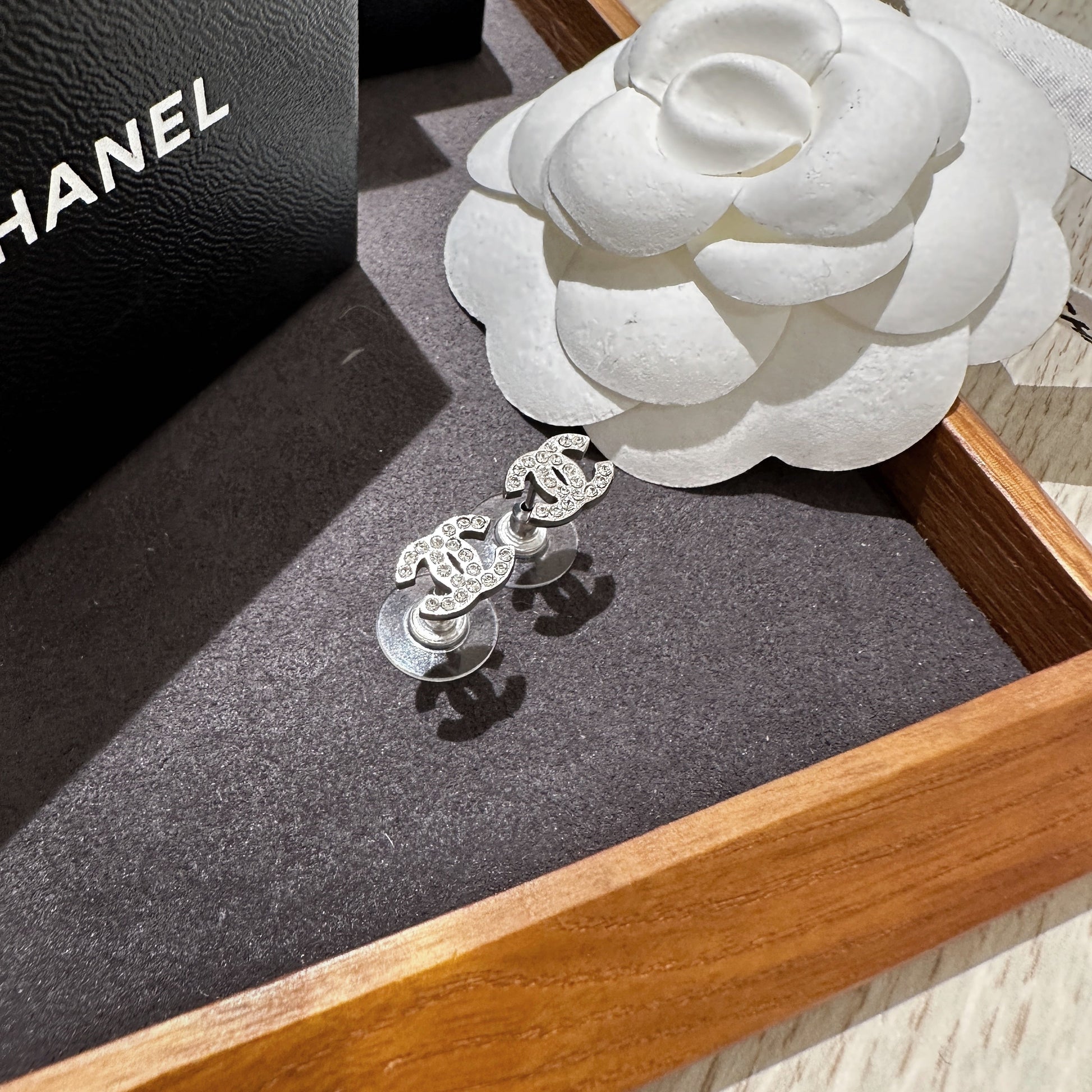 Chanel   earrings