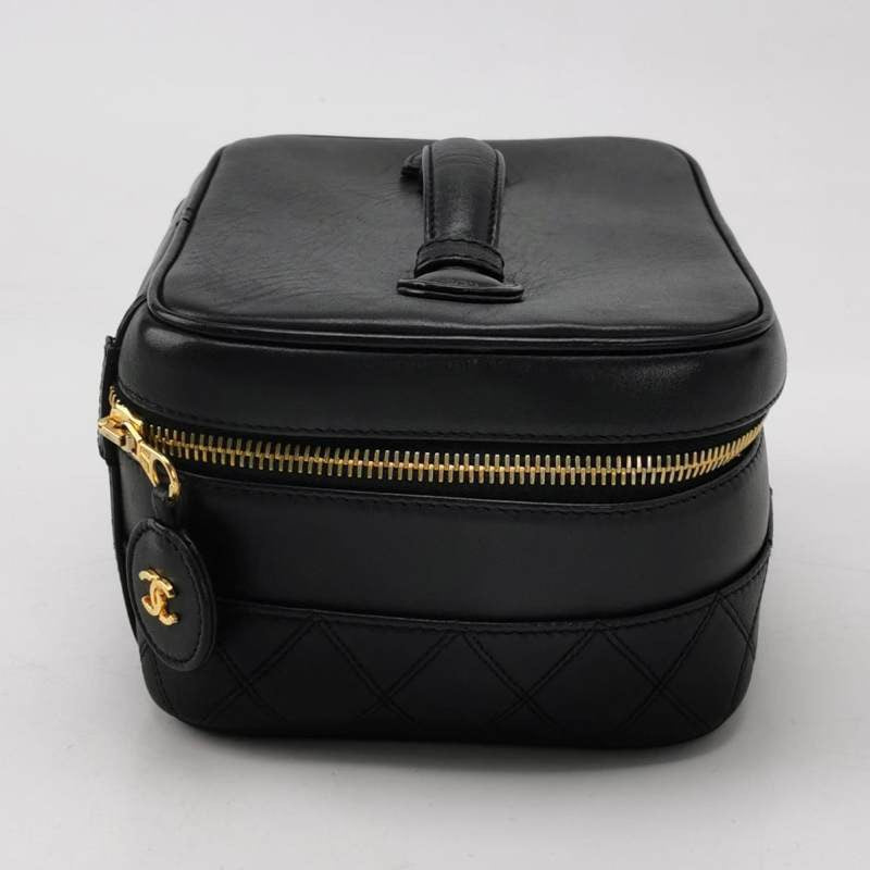 Chanel Vanity - Calfksin Zip Opening Makeup Black Leather Handbag